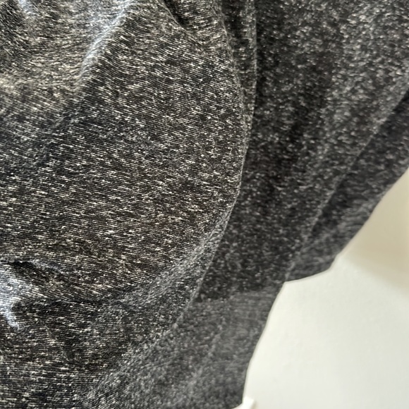 Athleta Heather Gray Crossover Getaway Workout Tank Top Small - Picture 6 of 9